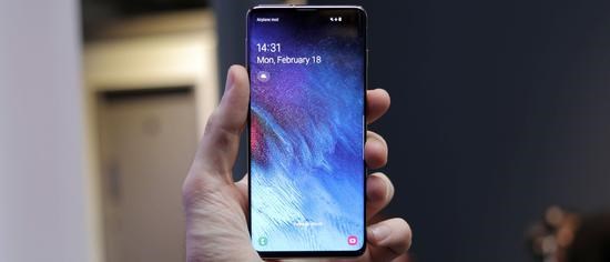 Galaxy S10+ԱƻiPhone XS Max