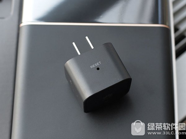 华为路由Q1多少钱 华为路由Q1真机开箱图4