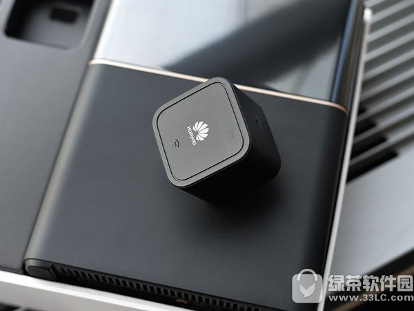 华为路由Q1多少钱 华为路由Q1真机开箱图5